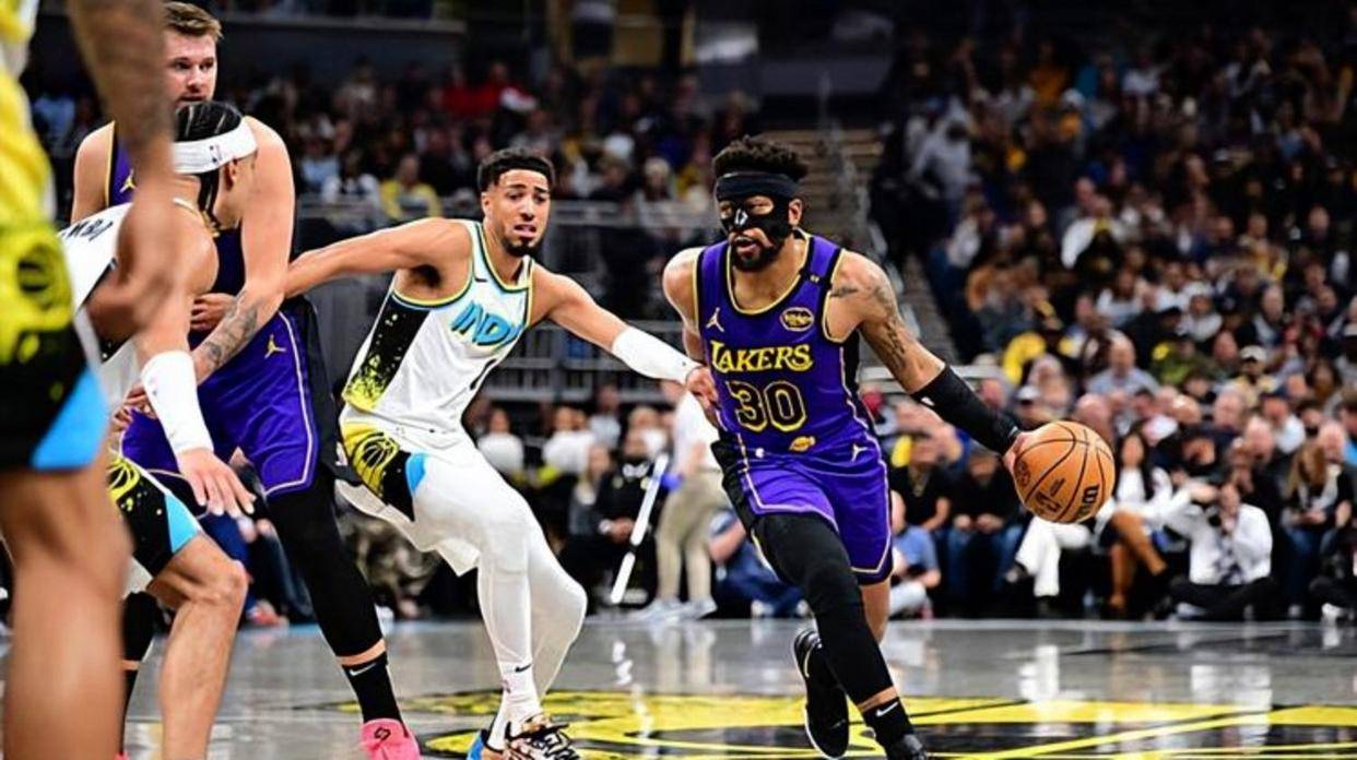 关于这也行？洛杉矶湖人清晨完成体检冲刺阶段波特兰开拓者调整名单以备全明星赛，芝加哥公牛更衣室发声备战欧联的信息