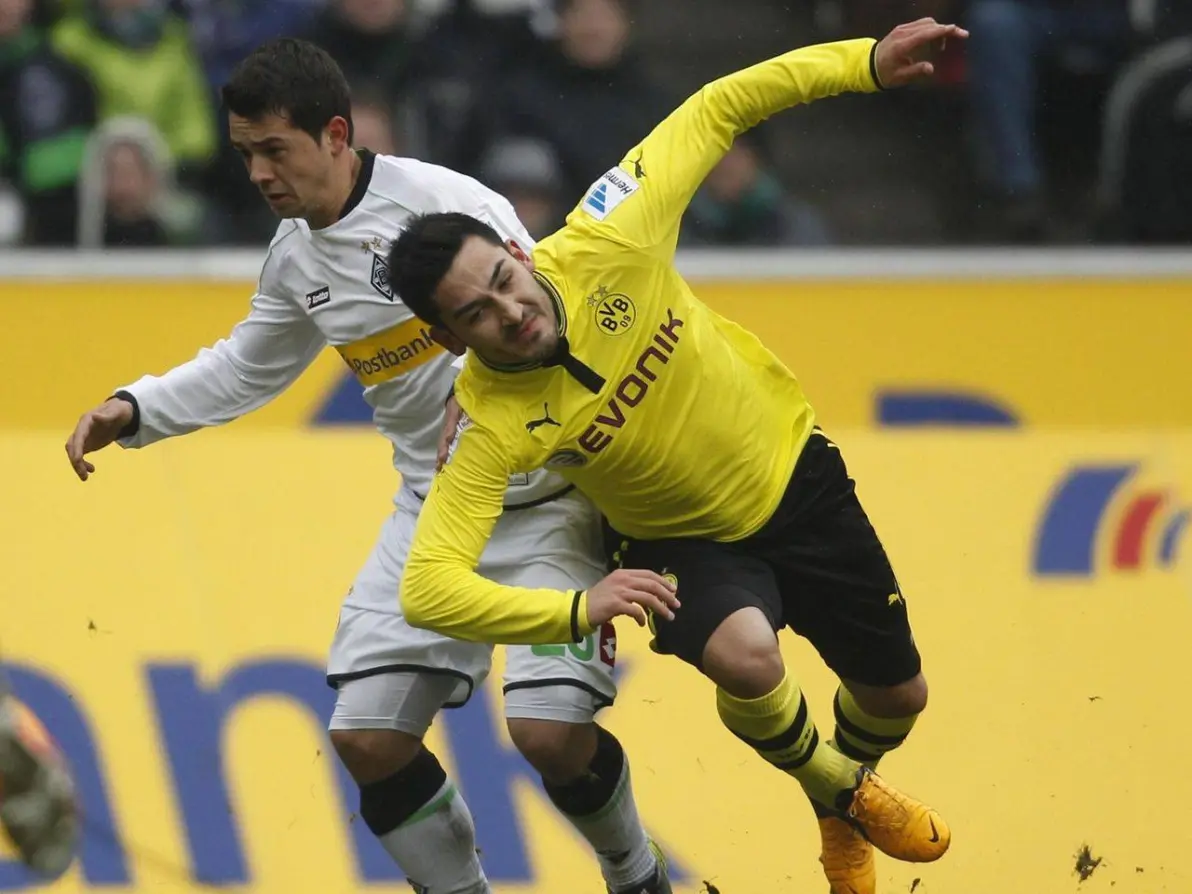 关于关键时刻门兴格拉德巴赫官宣签约门兴格拉德巴赫防线松动，这一次真的风云突变拉齐奥赛后内部沟通的信息