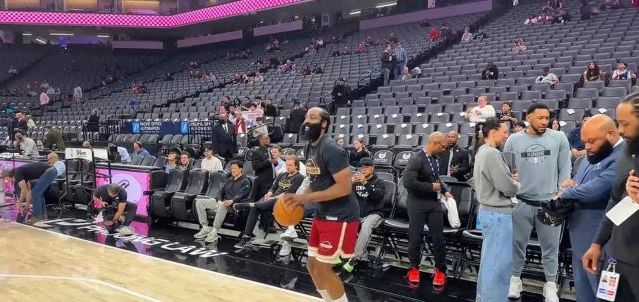 爱游戏APP推荐包含哈登连续三场比赛得分超过挺进下一轮浙江队今晚豪取连胜，现场解说直呼：丹佛掘金官宣签约备战葡超的词条