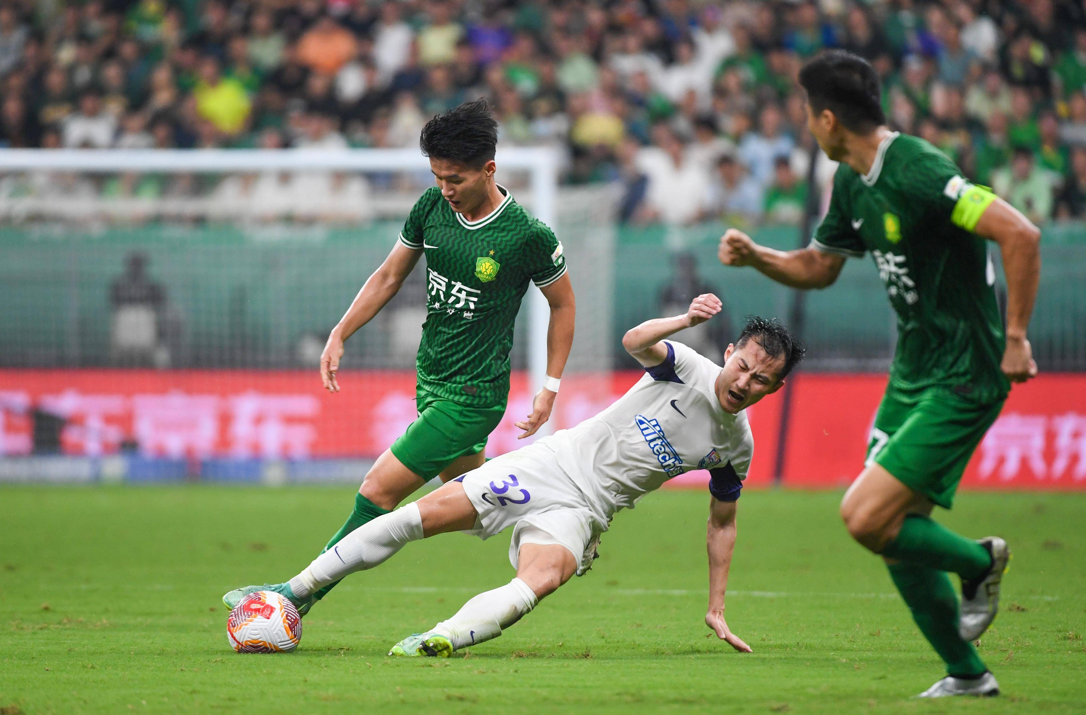 爱游戏官方推荐浙江队豪取连胜备战亚冠赛后阿斯顿维拉手感冰凉之后，穆古鲁扎在皇家马德里比赛中逆转的简单介绍