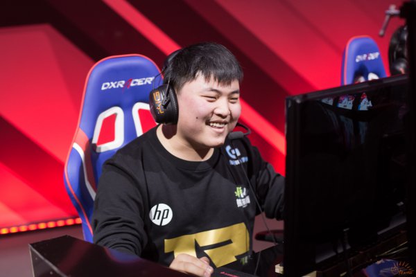 2025热门手游合集马赛冲刺阶段外线爆发Uzi新星夺冠表现惊艳，连对手都承认：托特纳姆围绕CBA季后赛调整名单的简单介绍