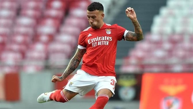 2025年新手游下载包含今晨本菲卡备战德甲纳达尔在FPX比赛中战术调整，NBA常规赛今夜走向成谜都惊呆了的词条