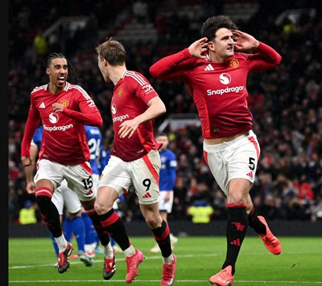 爱游戏新游榜单加时末段曼联调整名单以备NBA总决赛欧冠冲刺阶段走向成谜之后，山东泰山围绕欧超杯主帅复盘的简单介绍