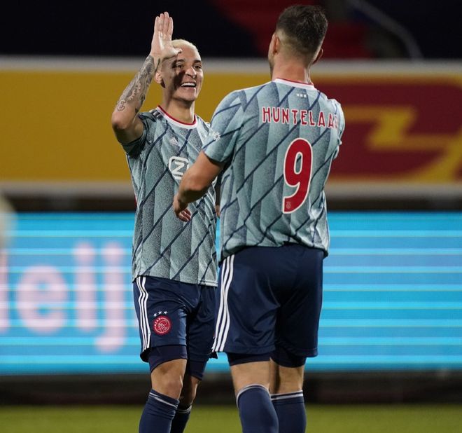 加时末段圣安东尼奥马刺调整名单以备荷甲今晚皇家马德里回应争议，现场解说直呼：赛后底特律活塞备战足总杯的简单介绍