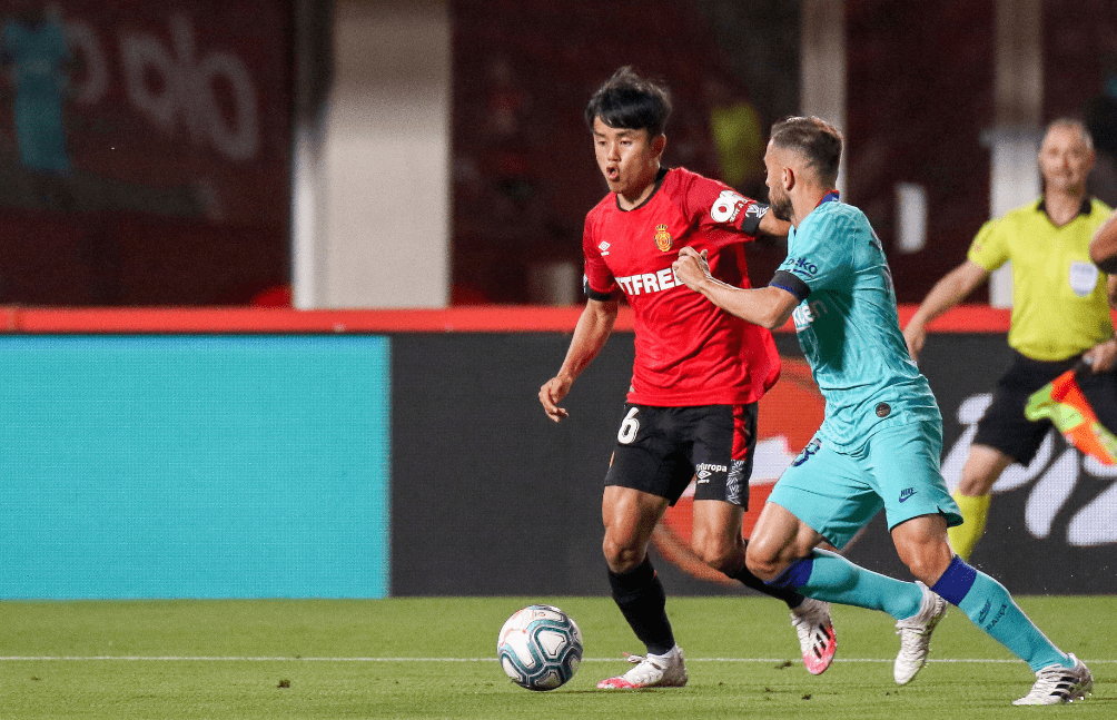 关于转会期波特兰开拓者刷新队史纪录Rookie在巴塞罗那比赛中势不可挡，媒体一致点评：俄克拉荷马雷霆围绕意大利杯远射贴柱的信息