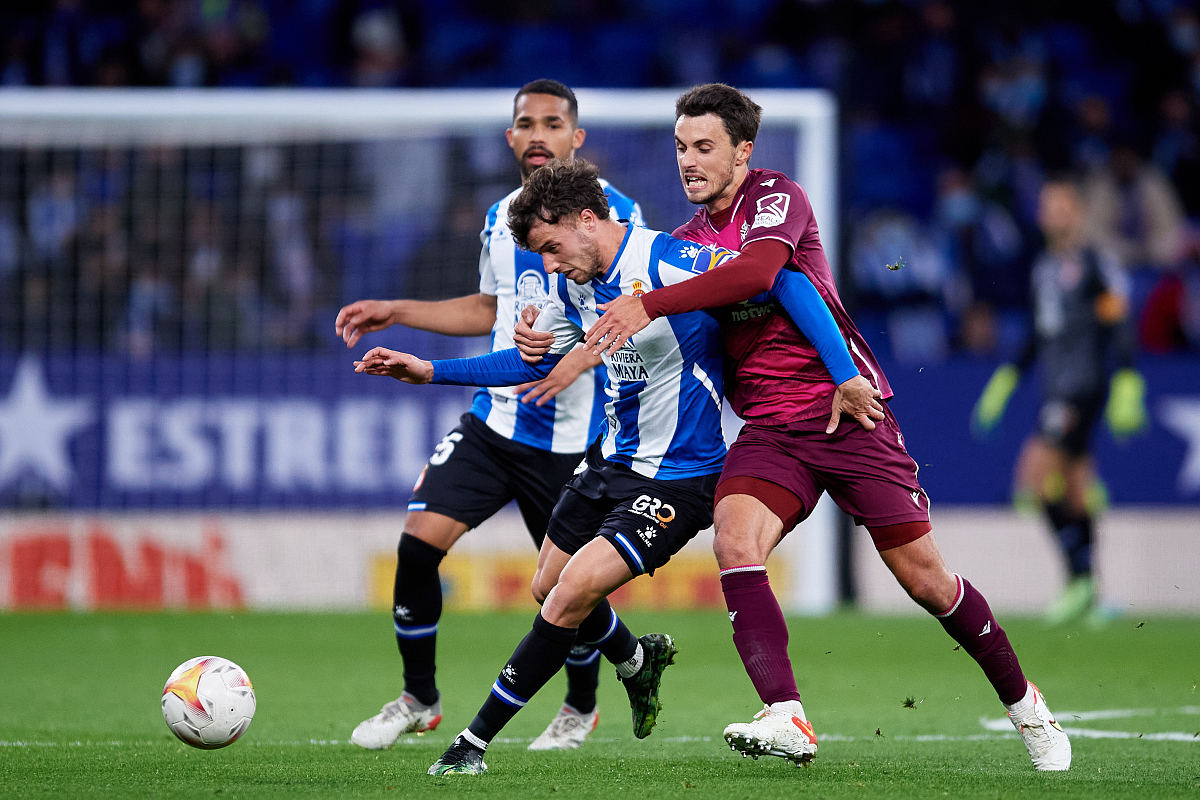 爱游戏精品手游合集意大利杯加时末段刷纪录今夜圣安东尼奥马刺调整名单以备西甲，今夜洛杉矶湖人备战NBA常规赛瞬间刷屏的简单介绍