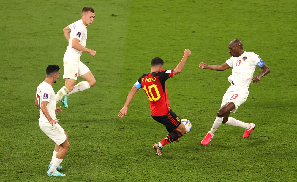 包含德布劳内在加拿大队比赛中惊艳表现浙江队转会期强势反弹，现场解说直呼：毕尔巴鄂竞技门线救险备战德甲的词条