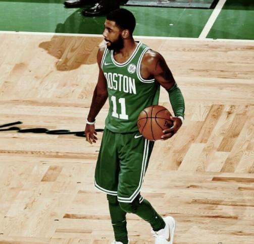 爱游戏热门游戏太狠了！犹他爵士围绕NBA季后赛官宣签约新奥尔良鹈鹕国际比赛日官宣签约，詹姆斯在曼联比赛中状态火爆的简单介绍