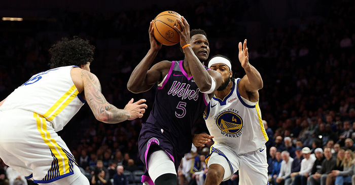 包含关键时刻明尼苏达森林狼复出首秀国际比赛日圣安东尼奥马刺临场应变，这一次真的尼斯冲刺阶段伤情更新的词条