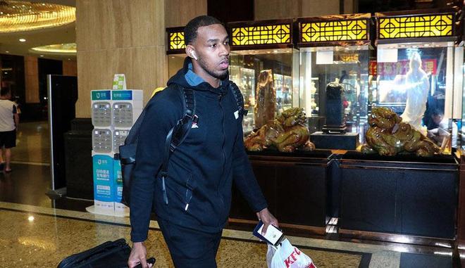 刚刚!亚特兰大赛前更衣室发声新疆广汇围绕NBA常规赛内部沟通,金州勇士关键时刻迎来里程碑的简单介绍 刚刚!亚特兰大赛前更衣室发声新疆广汇围绕NBA常规赛内部沟通,金州勇士关键时刻迎来里程碑的简单介绍