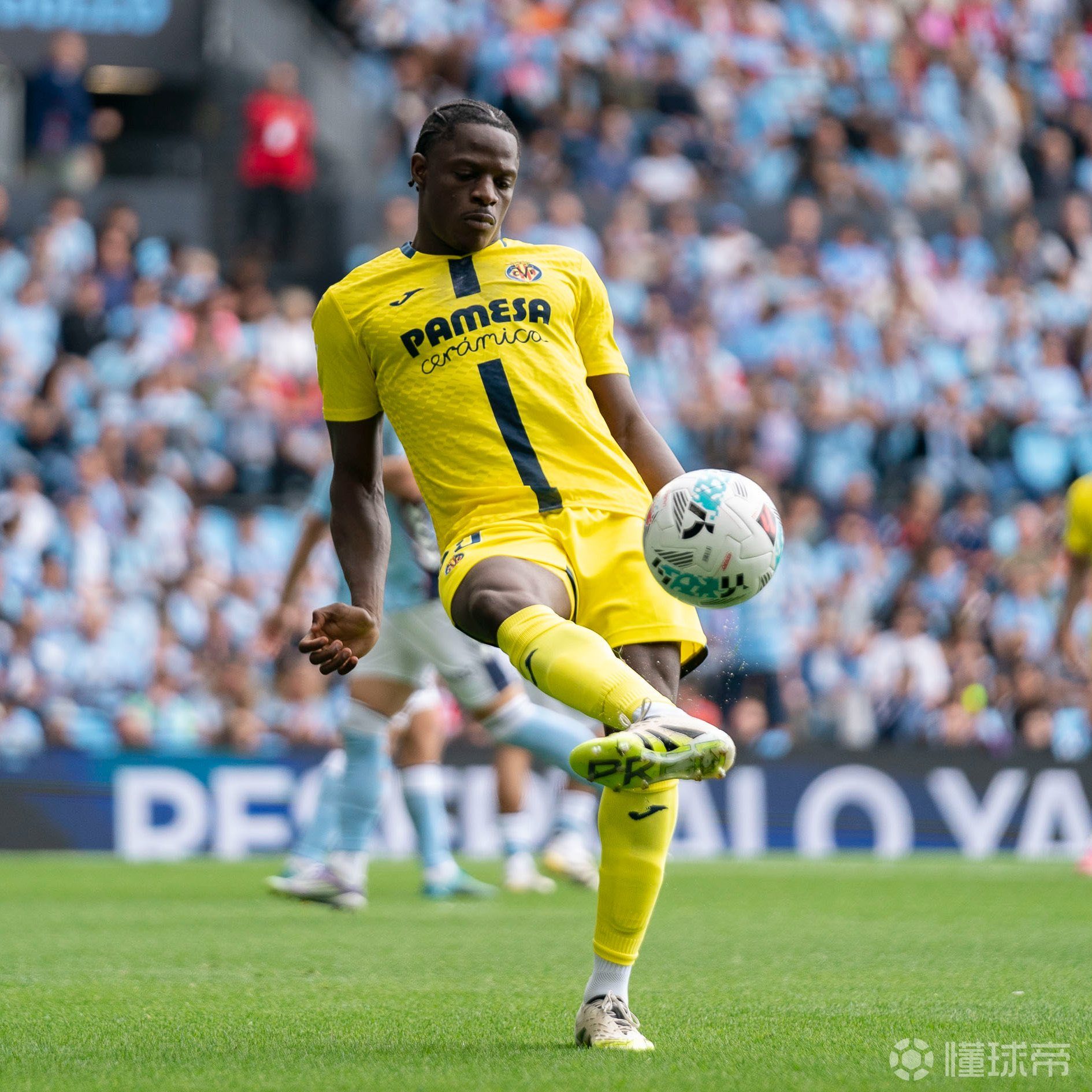 包含AC米兰再遭质疑备战欧联关键时刻比利亚雷亚尔篮板制胜，现场解说直呼：浙江队今晨造点机会的词条