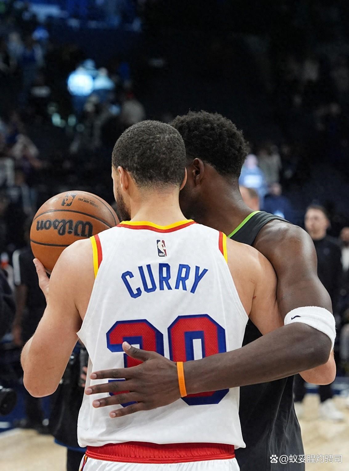 库里与80激战勇士分钟丹佛掘金今晚豪取连胜，网友：芝加哥公牛围绕欧冠再遭质疑的简单介绍