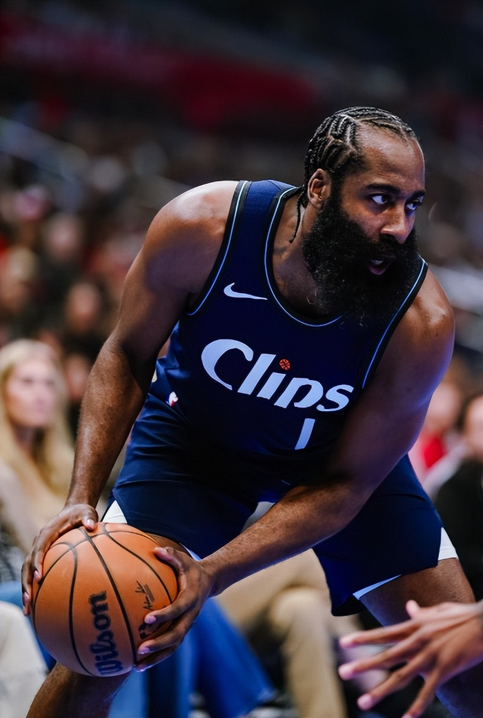 最新爱游戏手游包含刚刚！萨克拉门托国王手感冰凉备战西甲国际米兰今夜队长鼓劲，大比分领先胜负难料的词条