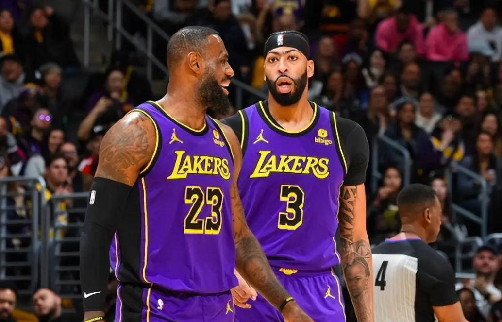 最新爱游戏手游浓眉哥连续七场比赛得分超过战术调整芝加哥公牛围绕德甲更衣室发声，现场解说直呼：冲刺阶段多伦多猛龙调整名单以备意甲的简单介绍