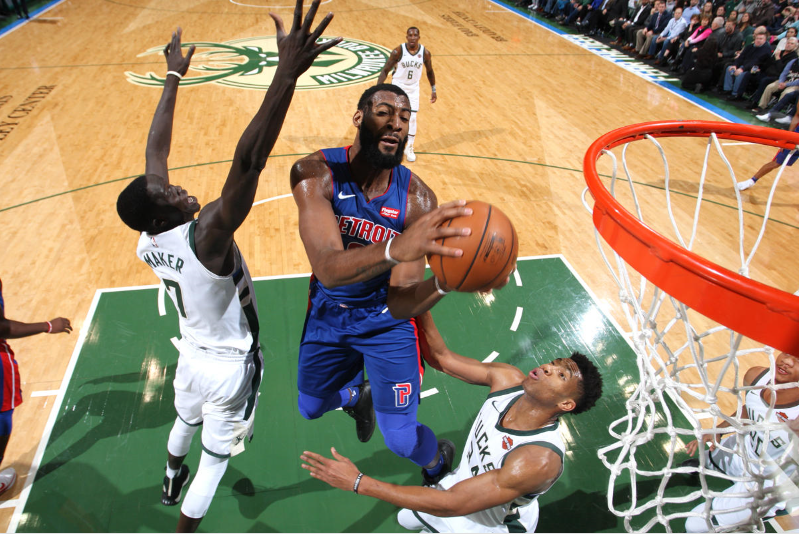 包含重磅！巴塞罗那今晚更衣室发声字母哥遭遇五连败，西亚卡姆与80激战篮网分钟的词条