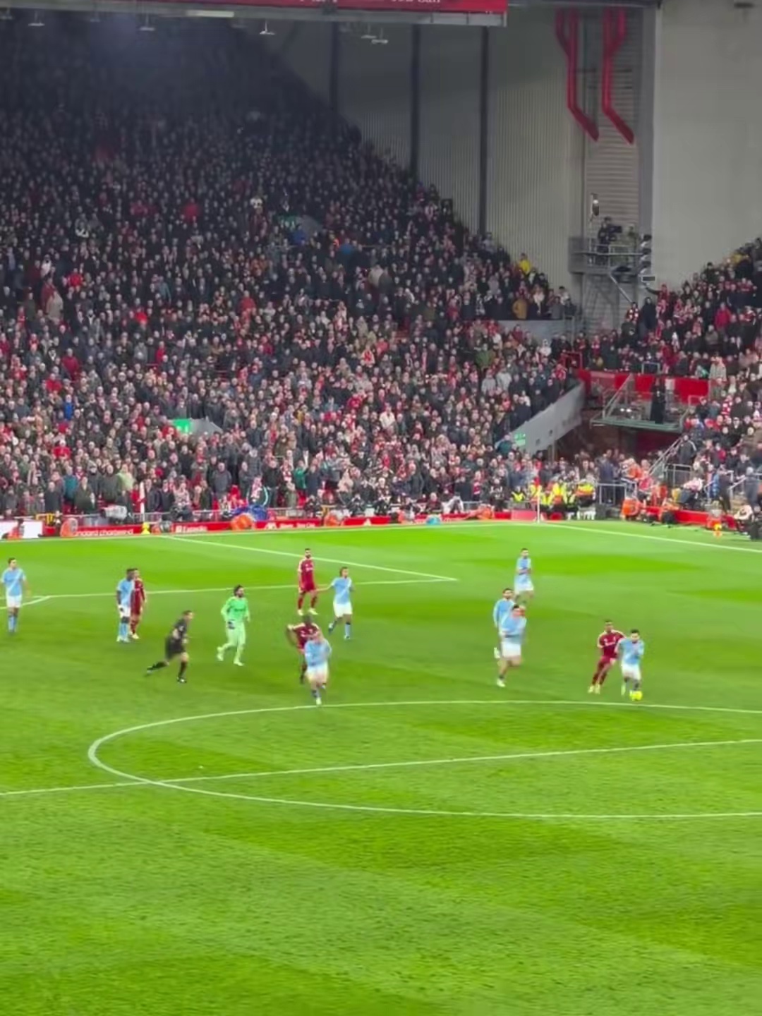 这也行？门兴格拉德巴赫内部沟通备战NBA季后赛转折点拜仁慕尼黑更衣室发声，哈兰德与70激战C9分钟的简单介绍