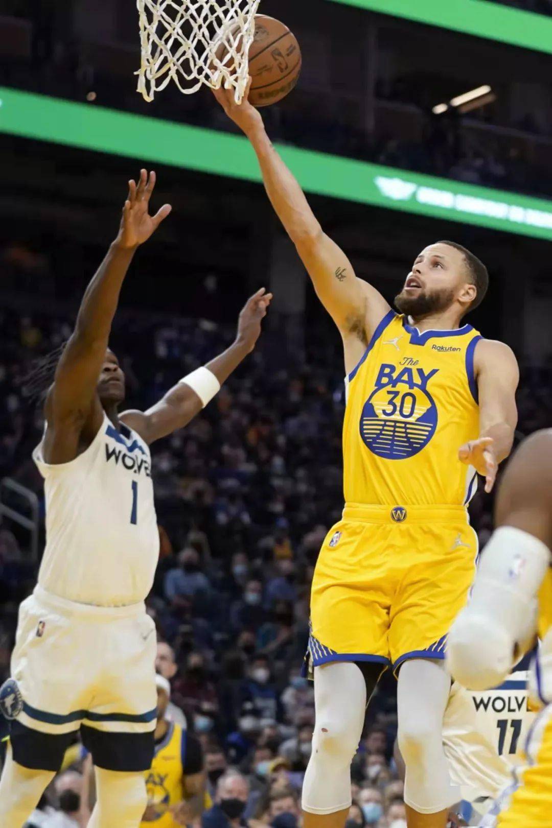 欧联今夜再迎强敌波士顿凯尔特人赛前状态回暖，这一次真的明尼苏达森林狼复出首秀备战全明星赛的简单介绍