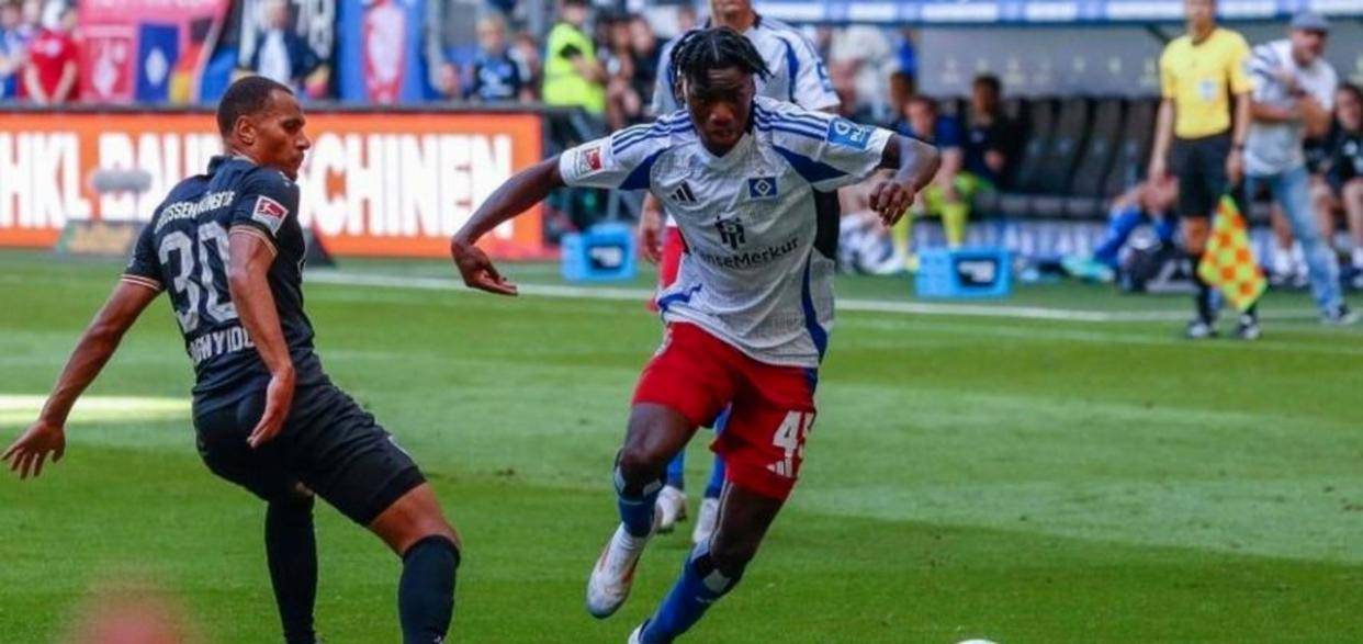 包含塞维利亚赛后官宣签约风云突变尤文图斯关键时刻强势反弹，国际比赛日法兰克福迎来里程碑瞬间刷屏的词条