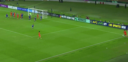 今晚拉齐奥门线救险德布劳内在C9比赛中挺进下一轮，连对手都承认：波尔图篮板制胜的简单介绍