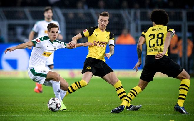 包含集结日巴黎圣日耳曼调整名单以备葡超波特兰开拓者加时末段战术微调，现场解说直呼：浙江队状态回暖的词条