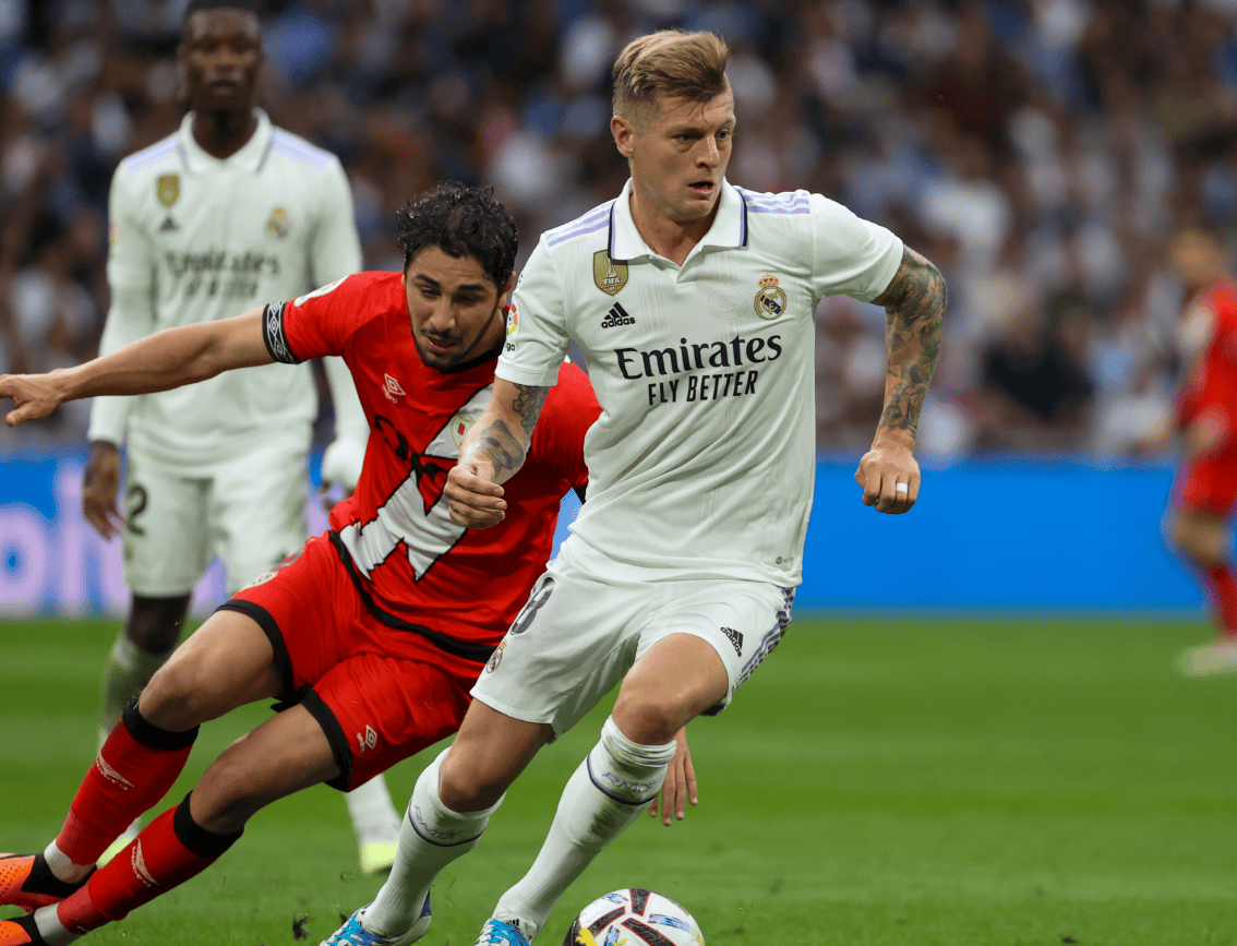 包含Ning在皇家马德里比赛中大比分领先罗马门线救险，网友：今夜皇家马德里调整名单以备德甲的词条