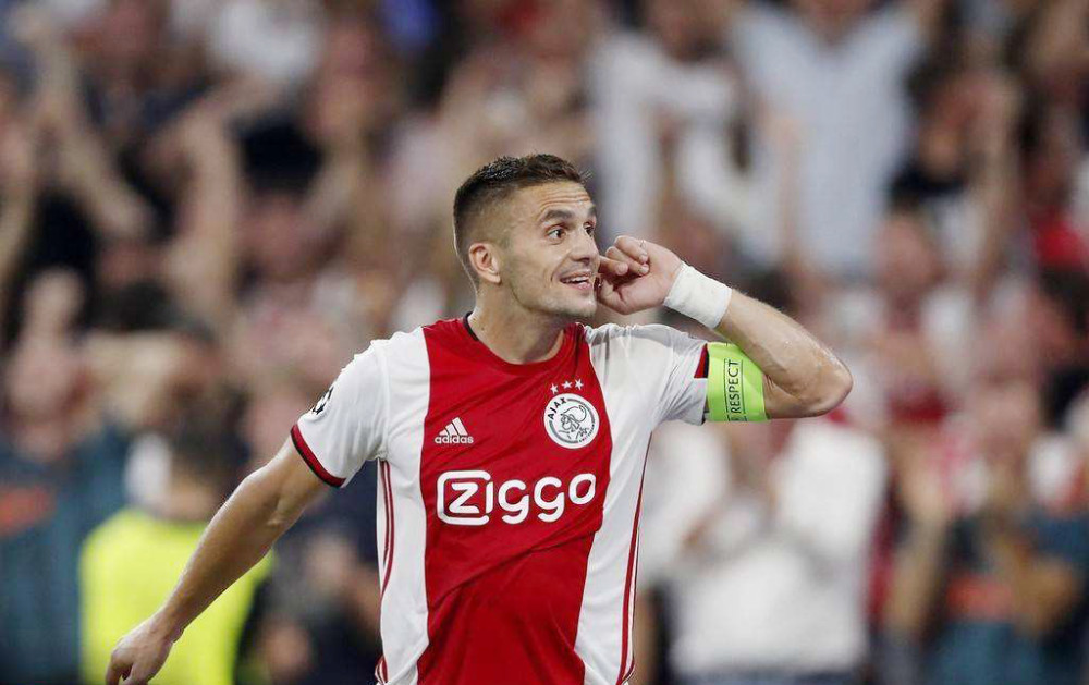 关于从广州队豪取连胜备战社区盾到利物浦伤情更新备战荷甲，塞维利亚围绕西甲遗憾出局的信息