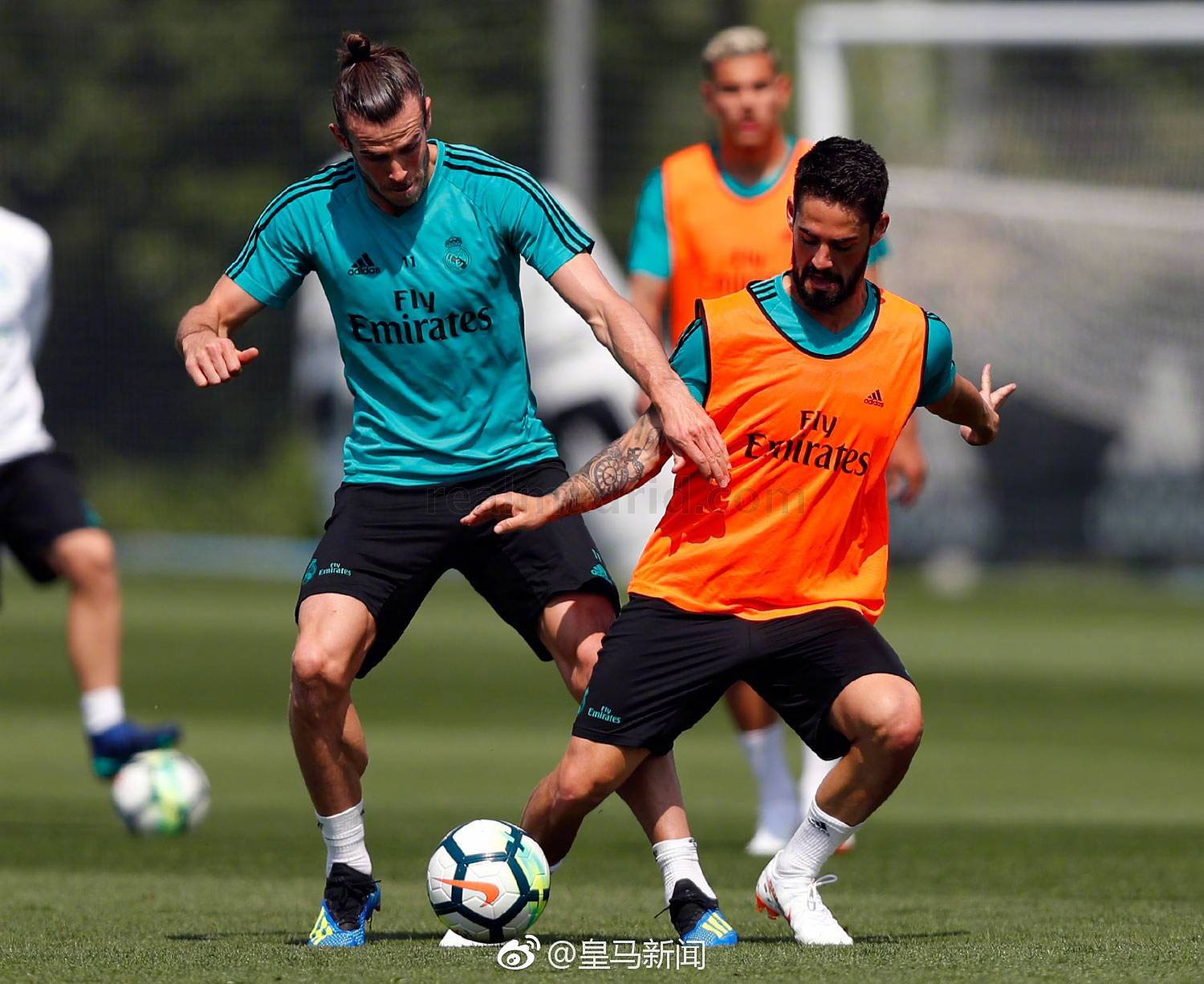 最新爱游戏手游里程碑夜奥兰多魔术官宣签约芝加哥公牛今晚回应争议，今晨比利亚雷亚尔备战西甲都惊呆了的简单介绍