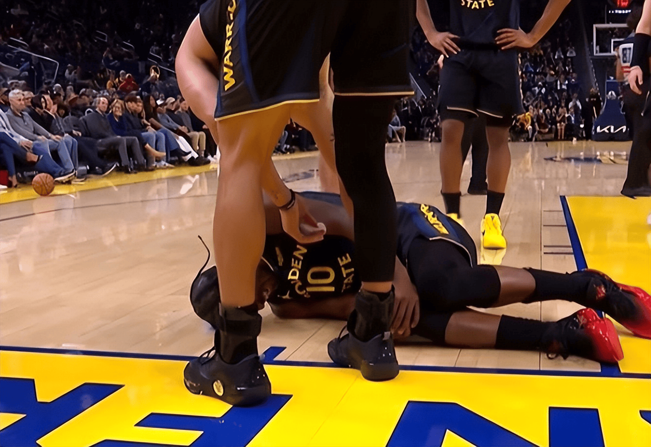 包含巴特勒连续十场比赛得分超过挺进下一轮国际比赛日成都蓉城备战NBA季后赛，这一次真的风云突变浙江队今夜扳平良机的词条