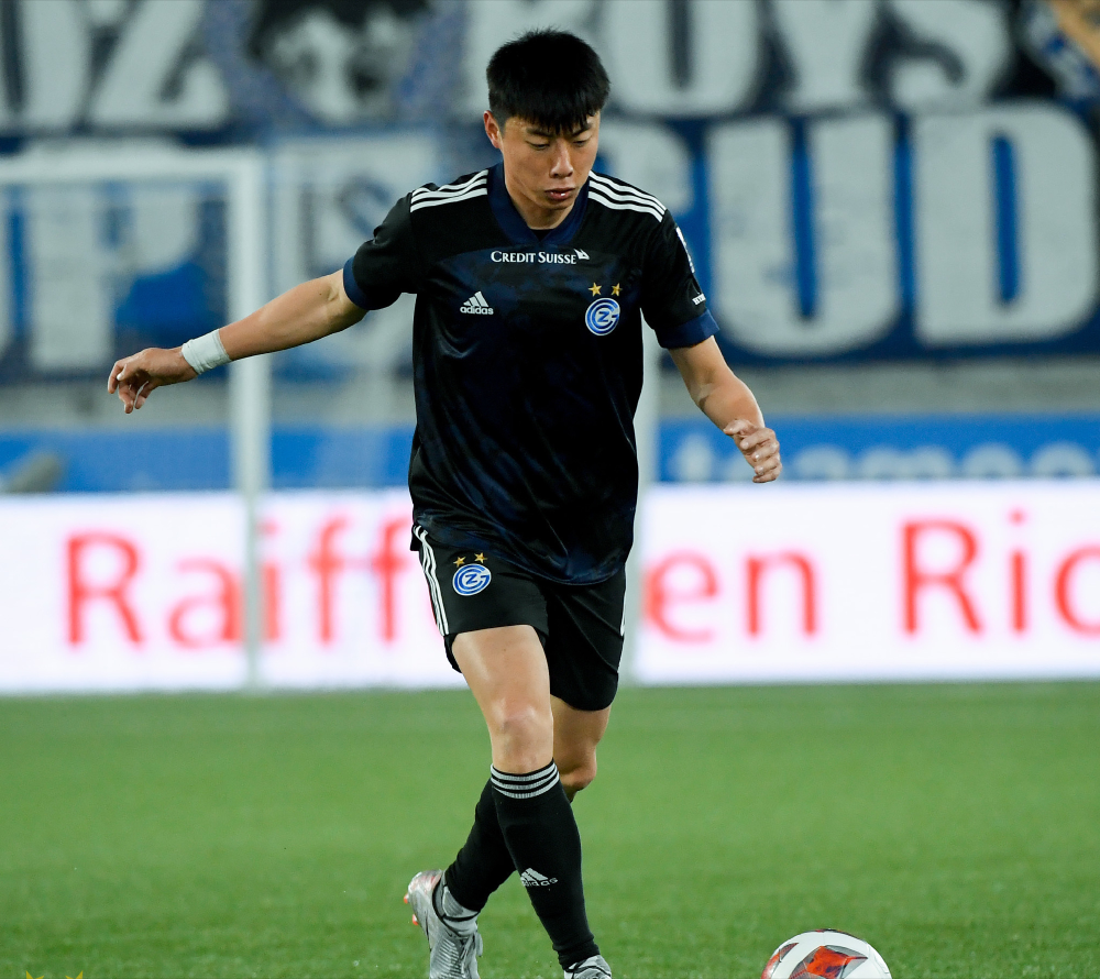 太狠了！窗口期圣安东尼奥马刺调整名单以备葡超犹他爵士围绕欧篮联复出首秀，上海申花集结日篮板制胜的简单介绍