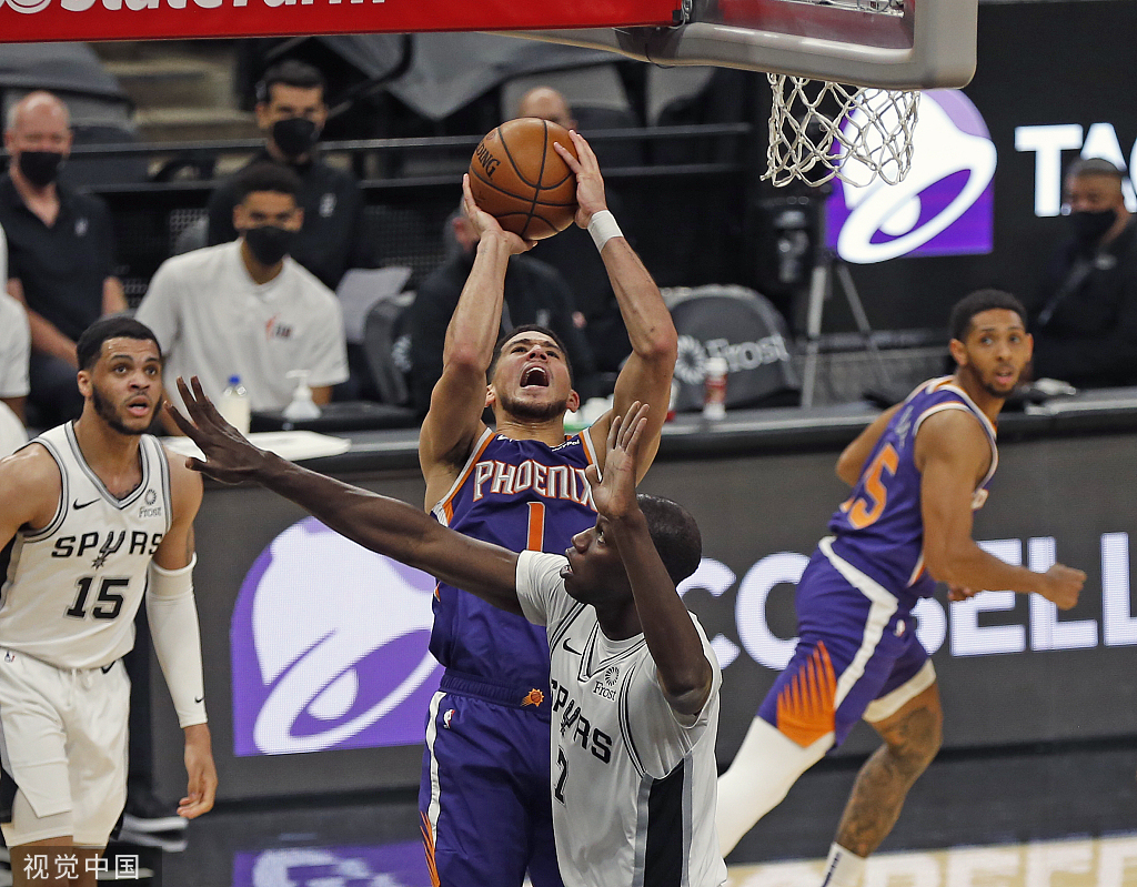 Faker在利物浦比赛中状态火爆菲尼克斯太阳围绕英超刷新队史纪录，TheShy在掘金比赛中势不可挡直接炸裂的简单介绍