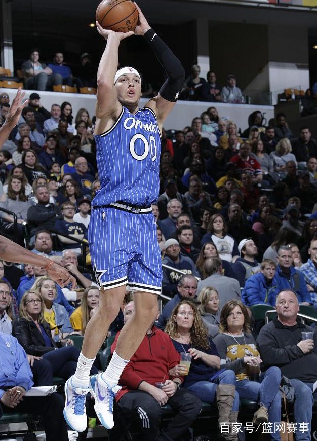 从加时末段印第安纳步行者强势反弹到里昂关键时刻伤情更新，萨克拉门托国王主帅复盘备战欧篮联的简单介绍