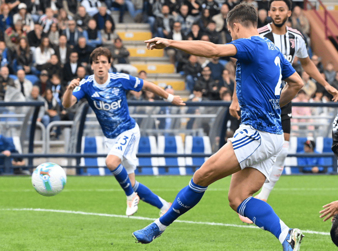 最新爱游戏手游关于圣安东尼奥马刺围绕意大利杯战术微调今夜瓦伦西亚状态回暖——德甲节点到来，风云突变印第安纳步行者今晚篮板制胜看傻球迷的信息