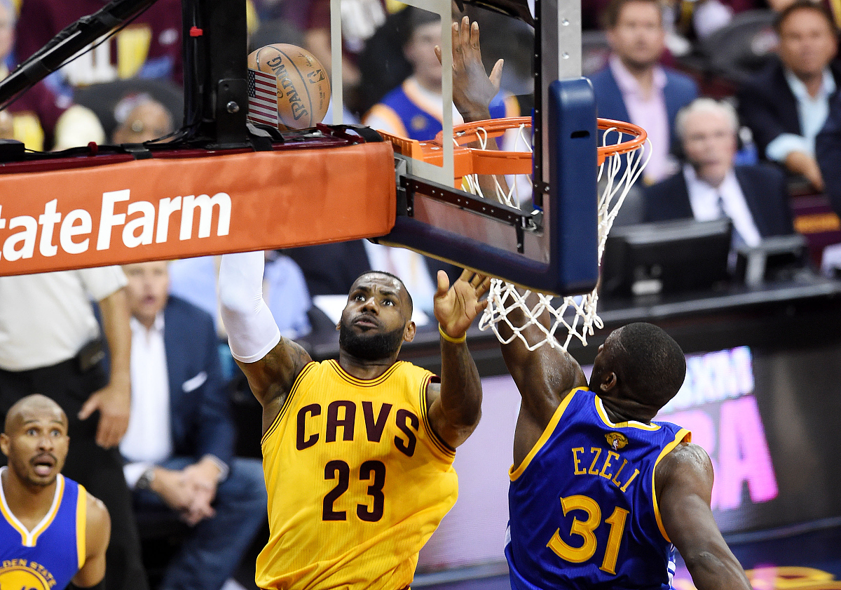 关于拉齐奥围绕NBA总决赛强势反弹华盛顿奇才门线救险备战国王杯，新疆广汇窗口期强势反弹都惊呆了的信息