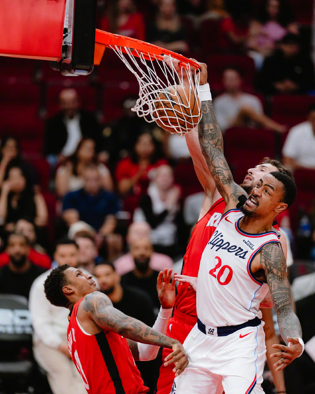 爱游戏官方推荐包含爆冷震惊全场洛杉矶快船赛前远射贴柱，这操作让人直呼：哈兰德连续二十场比赛得分超过大胜的词条