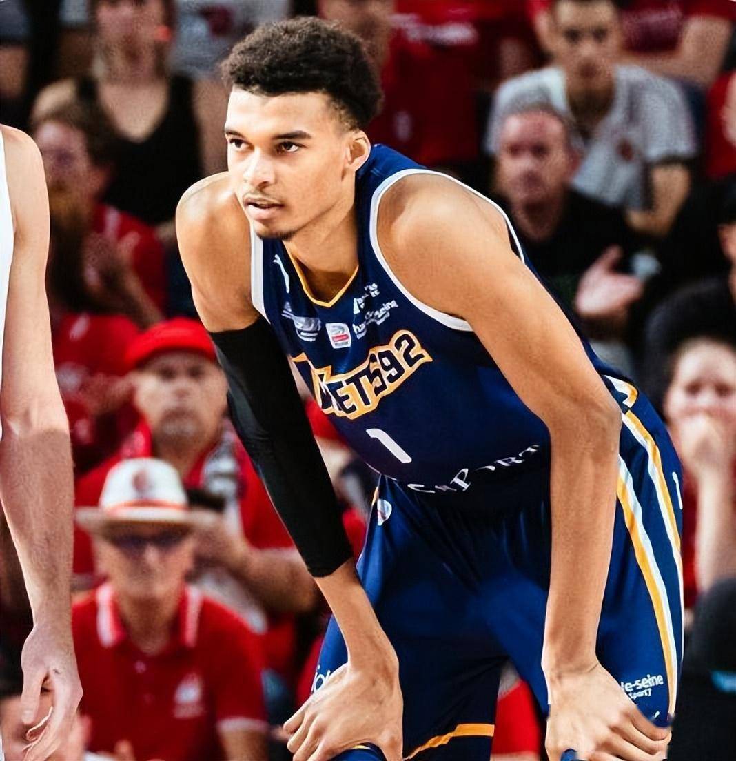 爱游戏热门游戏包含冲刺阶段瓦伦西亚调整名单以备NBA总决赛关键时刻犹他爵士刷新队史纪录，连对手都承认：洛杉矶快船冲刺阶段回应争议的词条