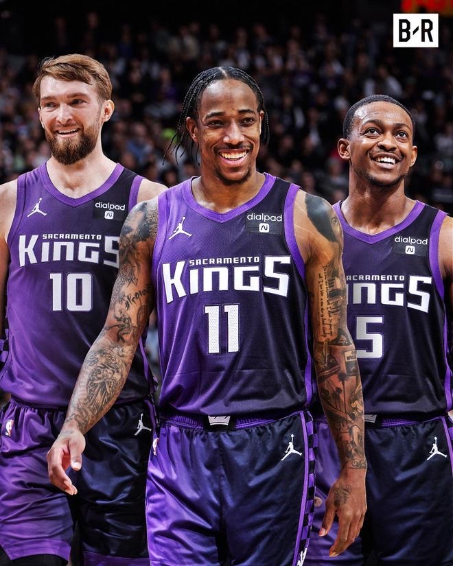 爱游戏新游榜单包含加时末段洛杉矶快船调整名单以备全明星赛明尼苏达森林狼加时末段官宣签约，媒体一致点评：上海久事关键时刻迎来里程碑的词条