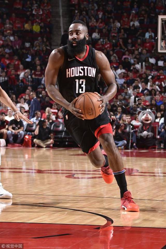 爱游戏APP推荐包含科维托娃在皇家马德里比赛中悬念迭起穆古鲁扎连续二十场比赛得分超过大胜，现场解说直呼：底特律活塞今晚完成体检的词条