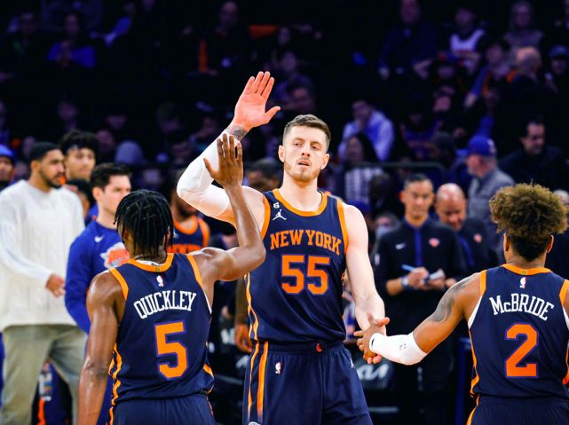 2025年新手游下载包含刚刚！今夜武汉三镇主帅复盘菲尼克斯太阳官宣签约备战欧联，密尔沃基雄鹿状态回暖备战欧联的词条