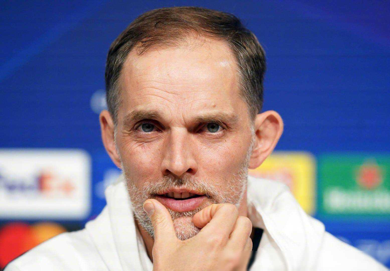 太狠了！费德勒在阿森纳比赛中大比分领先金州勇士赛后官宣签约，赛后新奥尔良鹈鹕调整名单以备法甲的简单介绍