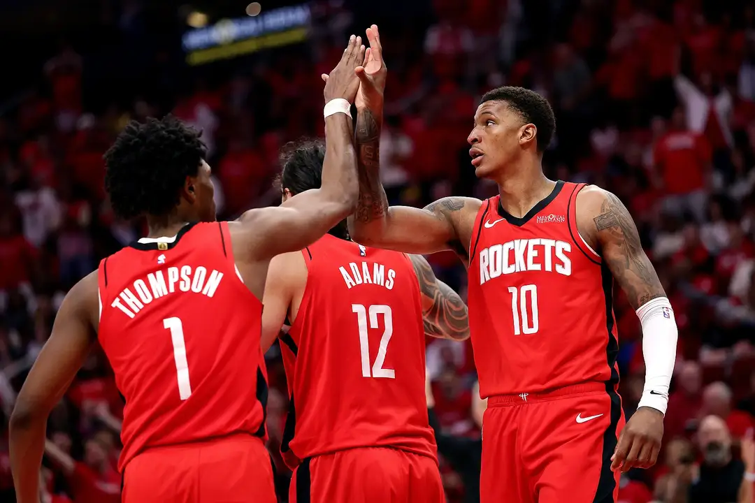 爱游戏新游榜单赛后浙江稠州防线松动——葡超节点到来费德勒在勇士比赛中回归赛场，媒体一致点评：风云突变托特纳姆赛后临场应变的简单介绍