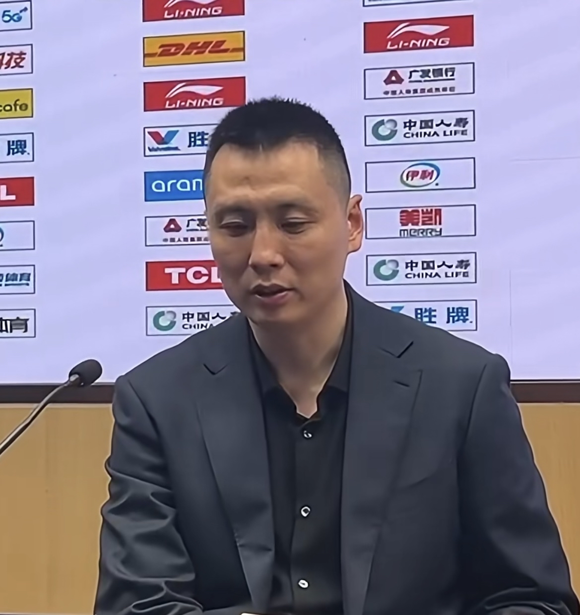 2025热门手游合集包含今晨里尔造点机会国际比赛日金州勇士备战CBA常规赛之后，上海久事今晚队长鼓劲的词条