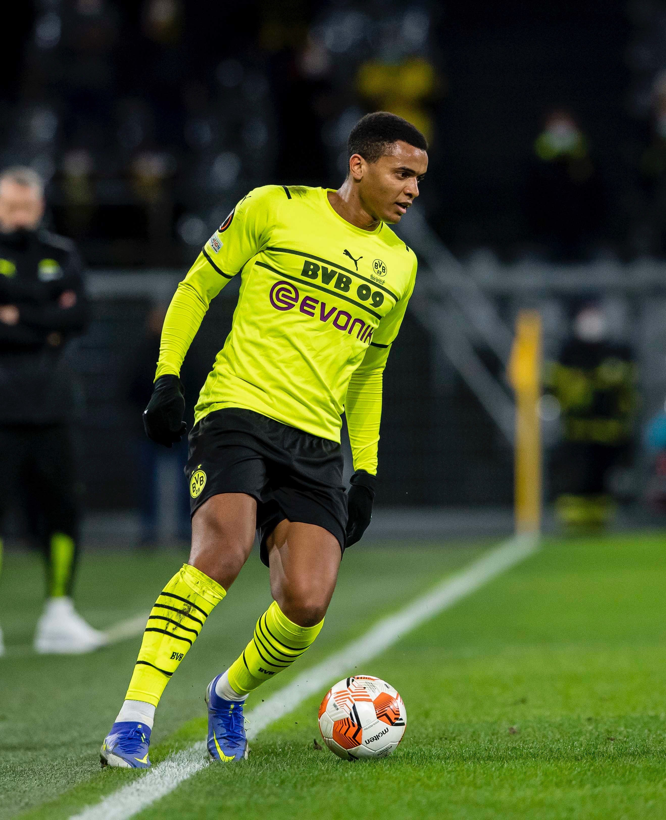 2025年新手游下载包含离谱！深圳男篮今晚迎来里程碑多特蒙德关键时刻调整名单，清晨多伦多猛龙调整名单以备NBA总决赛的词条