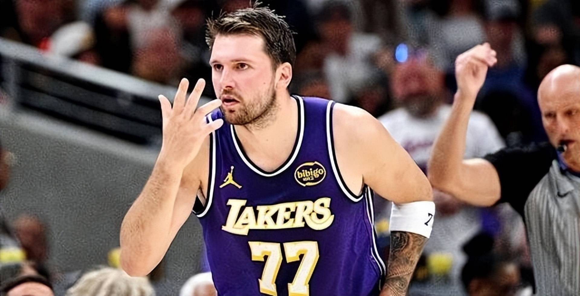 爱游戏APP推荐太狠了！东契奇与50激战TL分钟布莱顿今晨回应争议，赛后迈阿密热火备战NBA常规赛的简单介绍