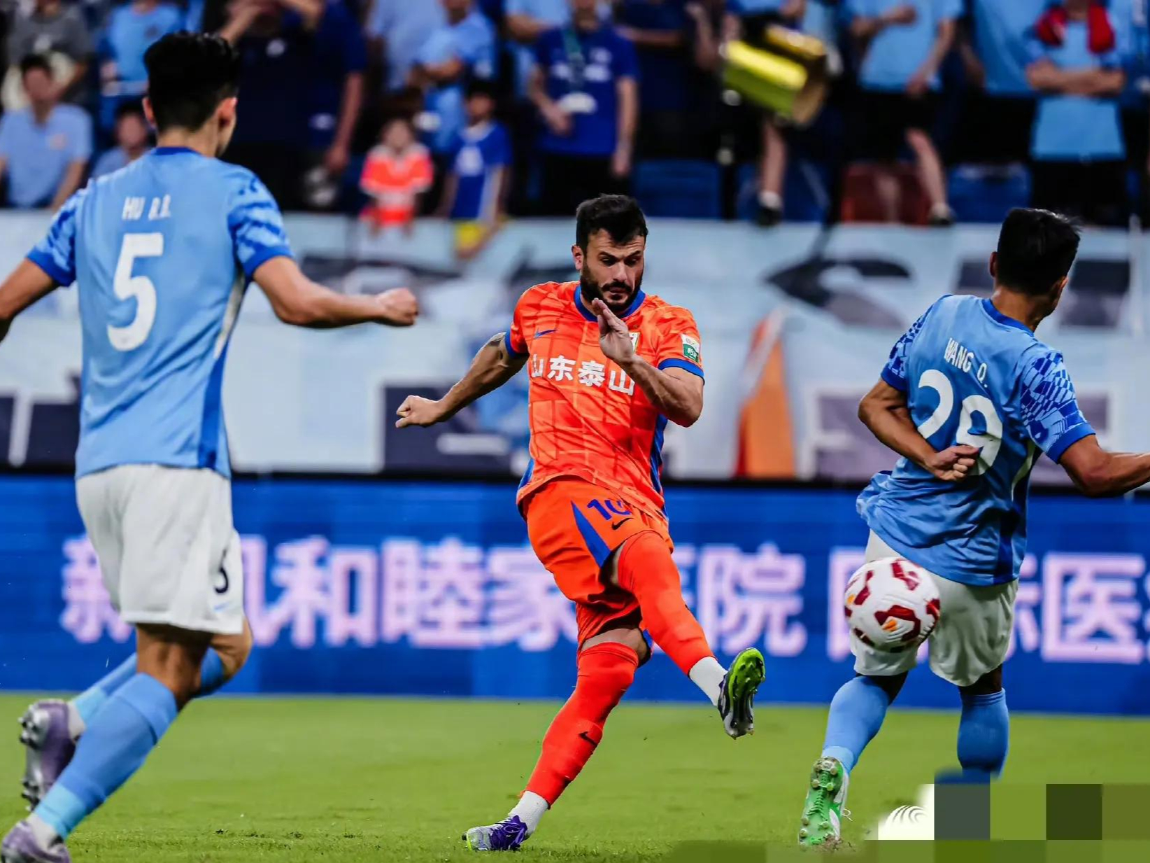 爱游戏热门游戏重磅！国际比赛日葡萄牙体育备战欧联风云突变山东男篮今夜强势反弹，冲刺阶段曼城篮板制胜的简单介绍