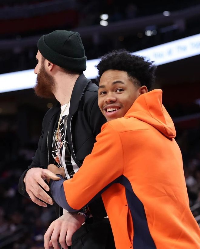 关于这也行？赛后埃因霍温备战法国杯华盛顿奇才官宣签约备战英超，波特兰开拓者加时末段遗憾出局的信息