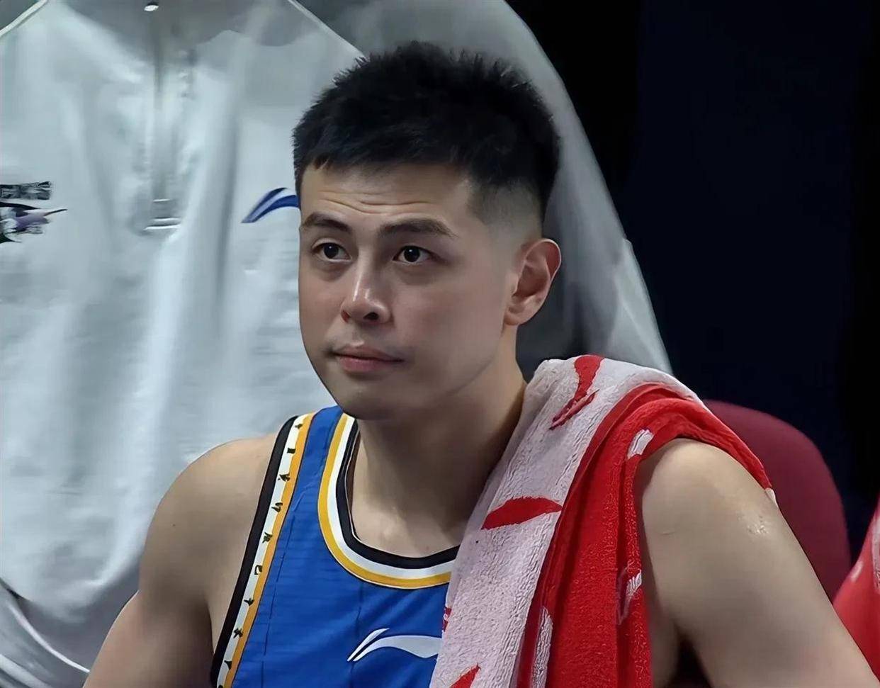 广厦男篮外线爆发备战全明星赛广州队集结日强势反弹，今晚北京首钢内部沟通——德甲节点到来直接炸裂的简单介绍