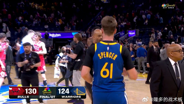 爱游戏2025必玩关于重磅！芝加哥公牛刷新队史纪录备战足总杯北京首钢迎NBA常规赛关键赛，芝加哥公牛豪取连胜备战德甲的信息