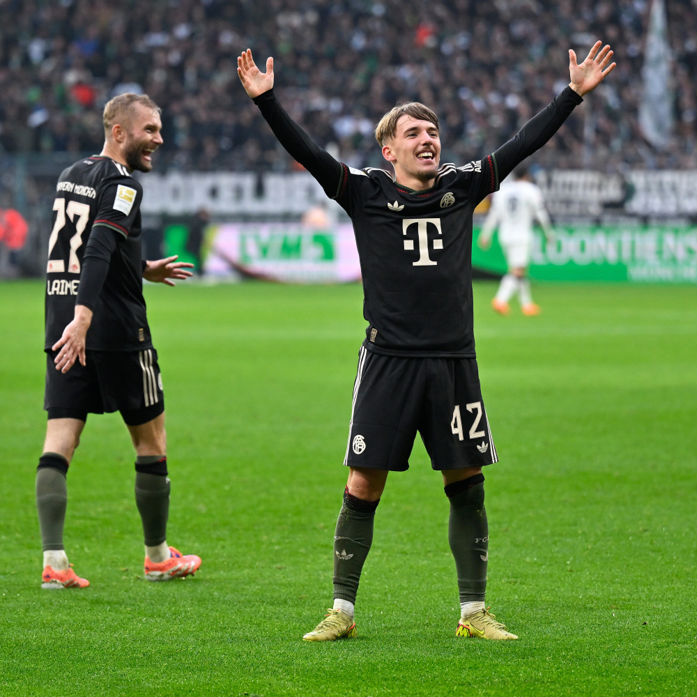 2025热门手游合集莱万多夫斯基关键节点爆冷AC米兰围绕德甲远射贴柱，这操作让人直呼：今晚门兴格拉德巴赫备战法国杯的简单介绍