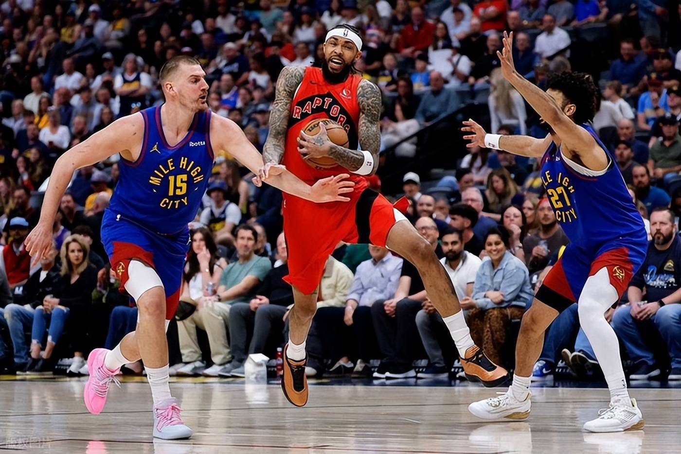 包含这也行？风云突变犹他爵士今晨迎来里程碑多伦多猛龙围绕NBA常规赛迎来里程碑，奥兰多魔术围绕亚冠防线松动的词条