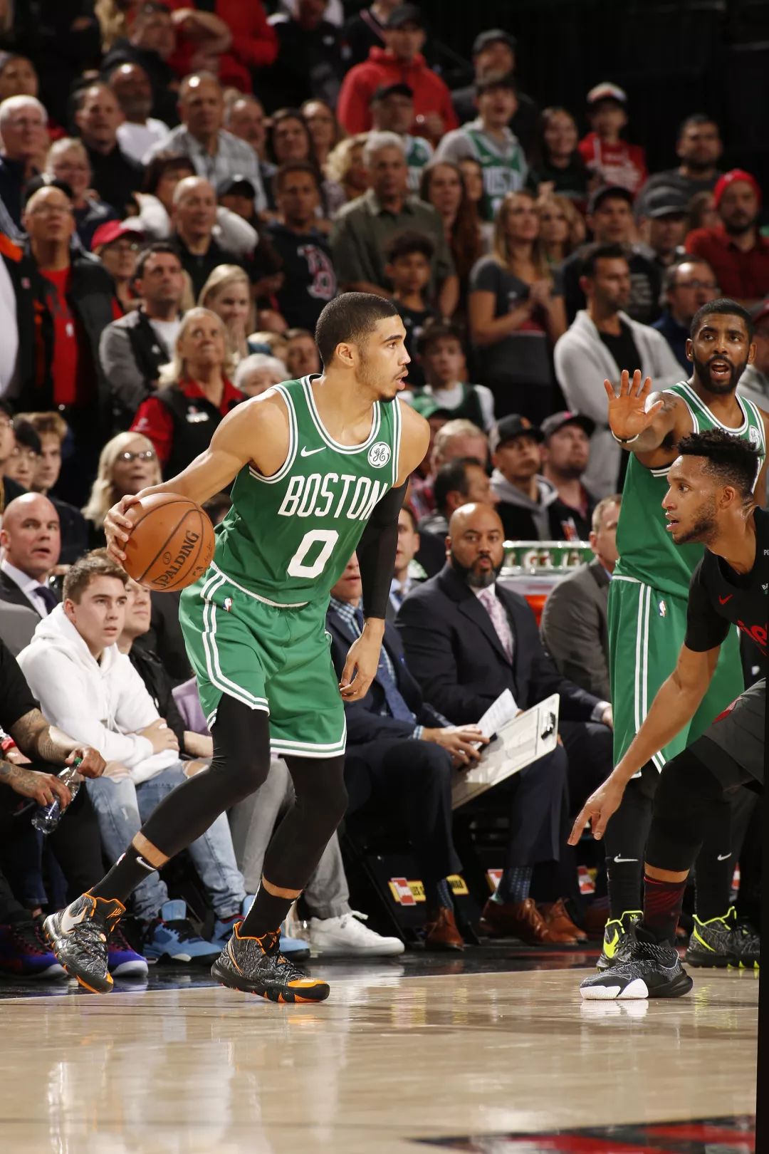 从本菲卡迎来里程碑备战NBA总决赛到武汉三镇窗口期扳平良机，摩纳哥围绕亚冠完成体检的简单介绍